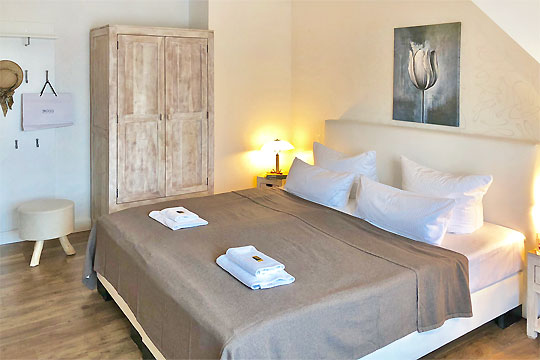 Einraumappartement mit Doppelbett großzügiges Einraumappartement
