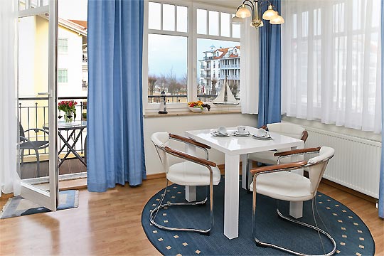 großzügiges Zweiraumappartement mit Balkon